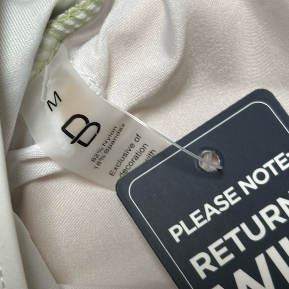 Sleek Olive Bikini Set for Women - Picture 9 of 9